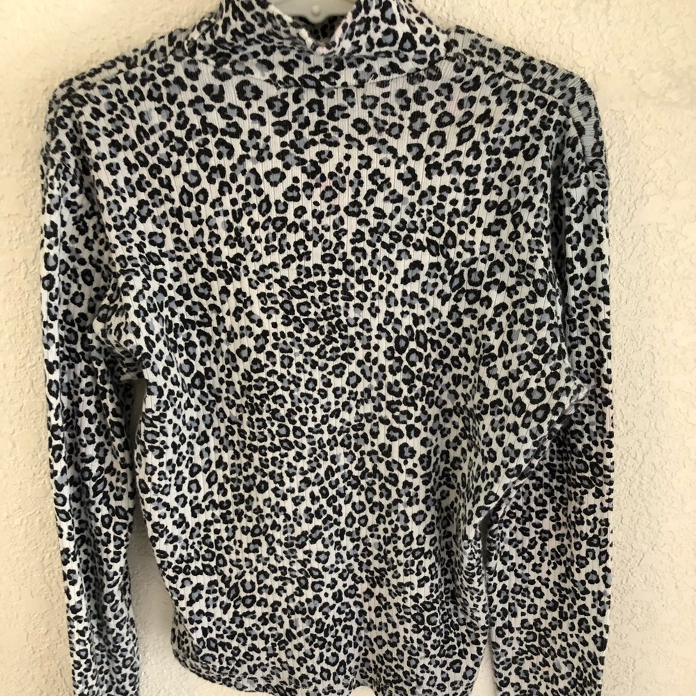 Brandy Melville blue cheetah daniela turtleneck